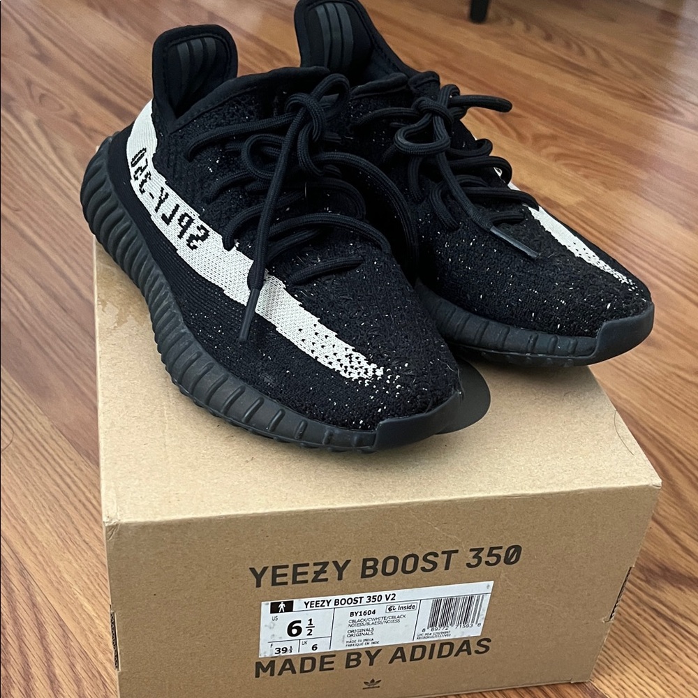 Adidas Yeezy Boost 350 V2 Core Black and White